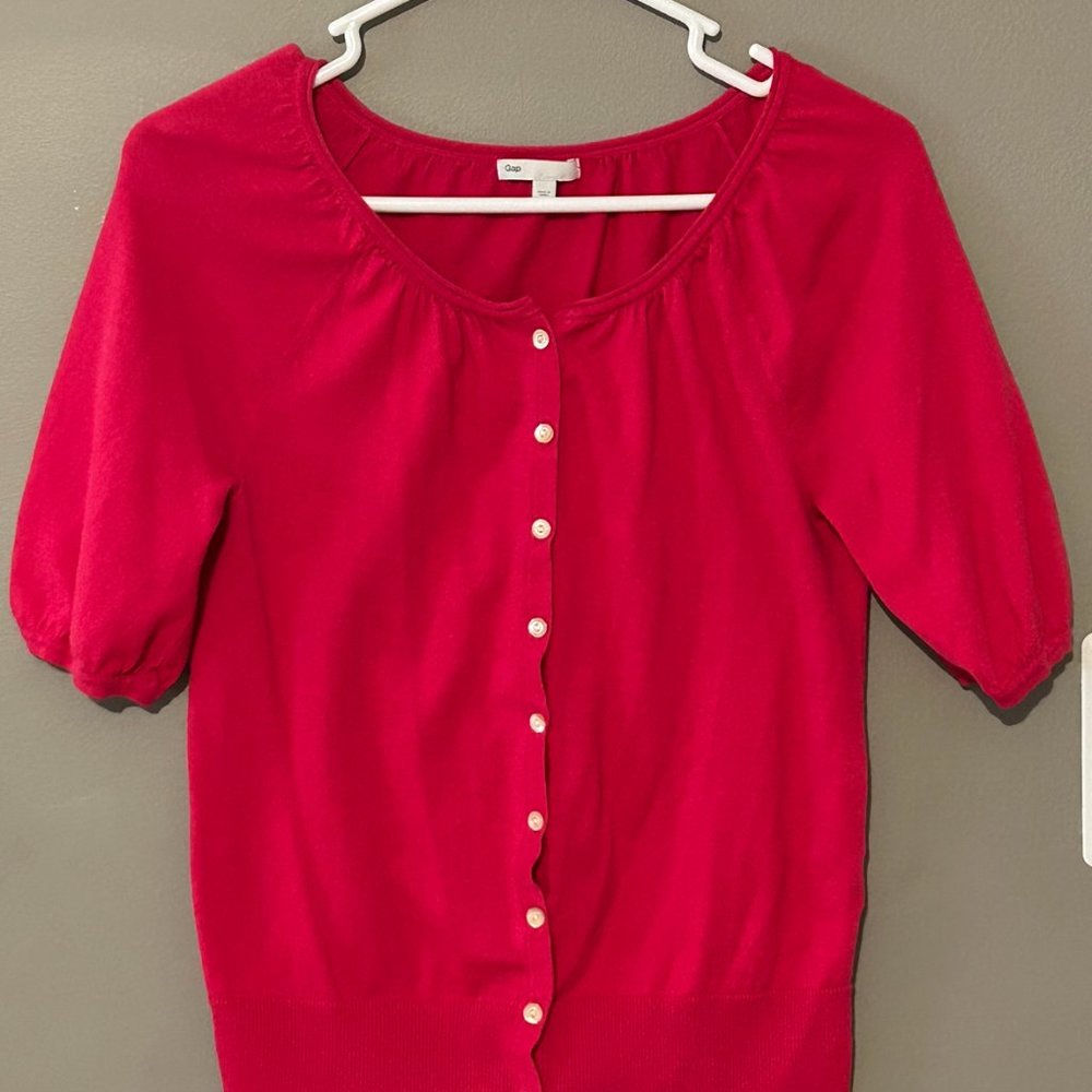 Gap - Size Medium Fuchsia Button Down Cardigan/Top